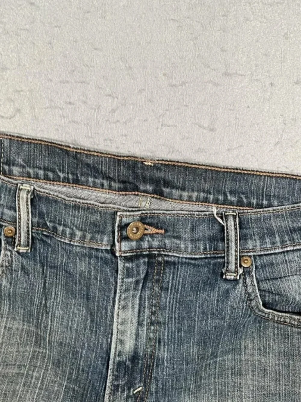 Levi’s 559 Blue Cropped Denim Shorts Relaxed Fit W36 I6